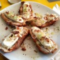 Amuse-gueules au chevre, miel et amandes