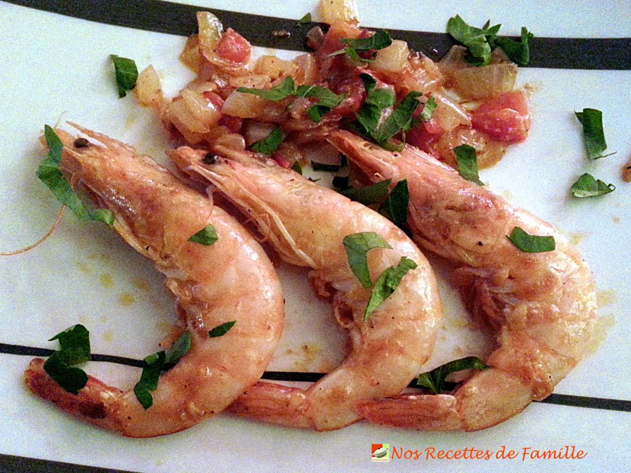 Gambas marinées au citron vert et à l'ail à la plancha - Quand les gambas s’invitent dans nos assiettes, çà sent bon les vacances et les apéritifs sur la terrasse…