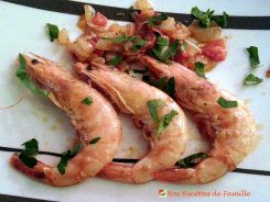 Gambas marinées au citron vert et à l’ail à la plancha. 
<p>Quand les gambas s’invitent dans nos assiettes, çà sent bon les vacances et les apéritifs sur la terrasse…</p>
