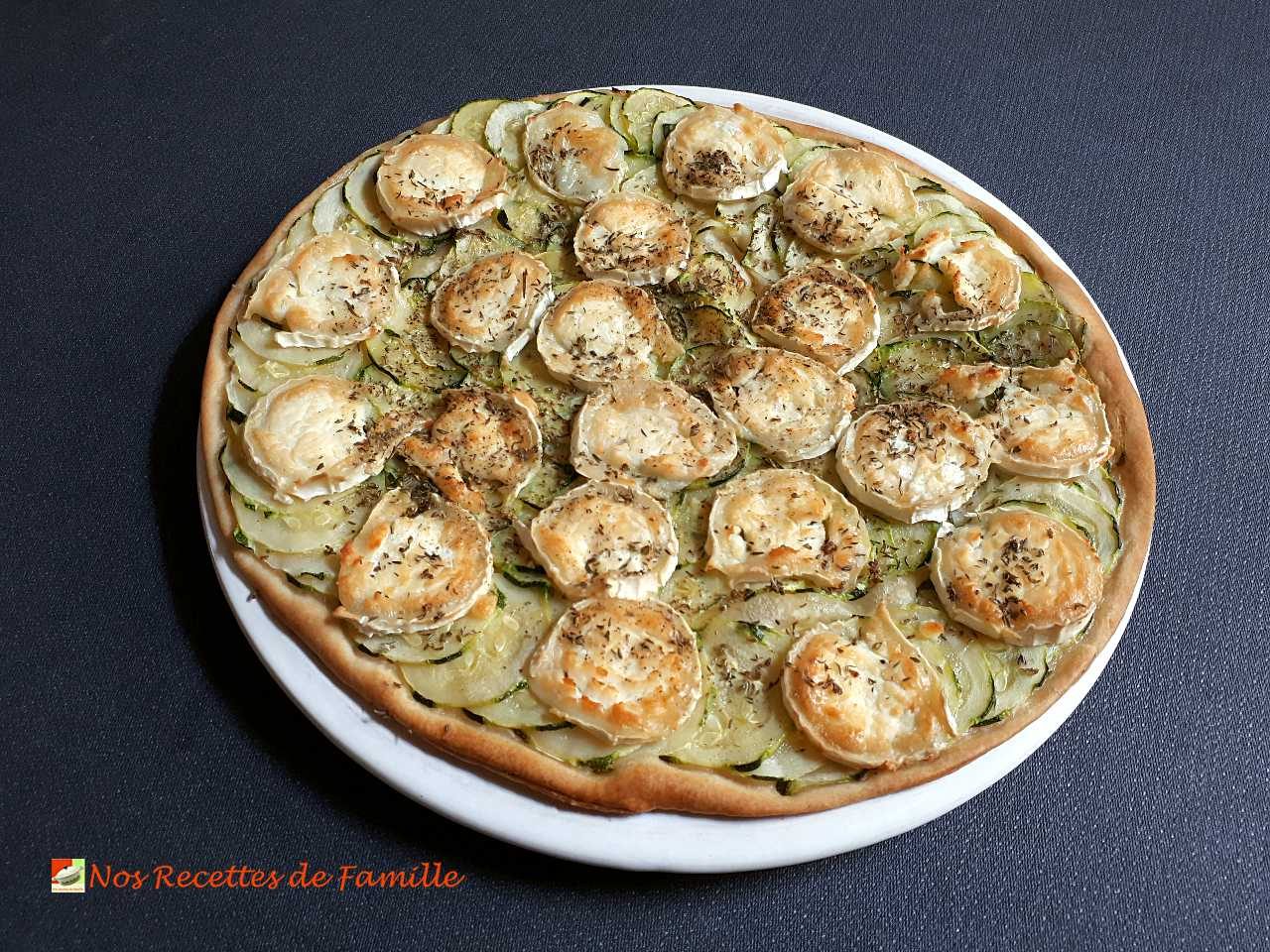 Tarte fine aux courgettes chèvre et miel