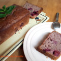 Cake aux framboises et menthe