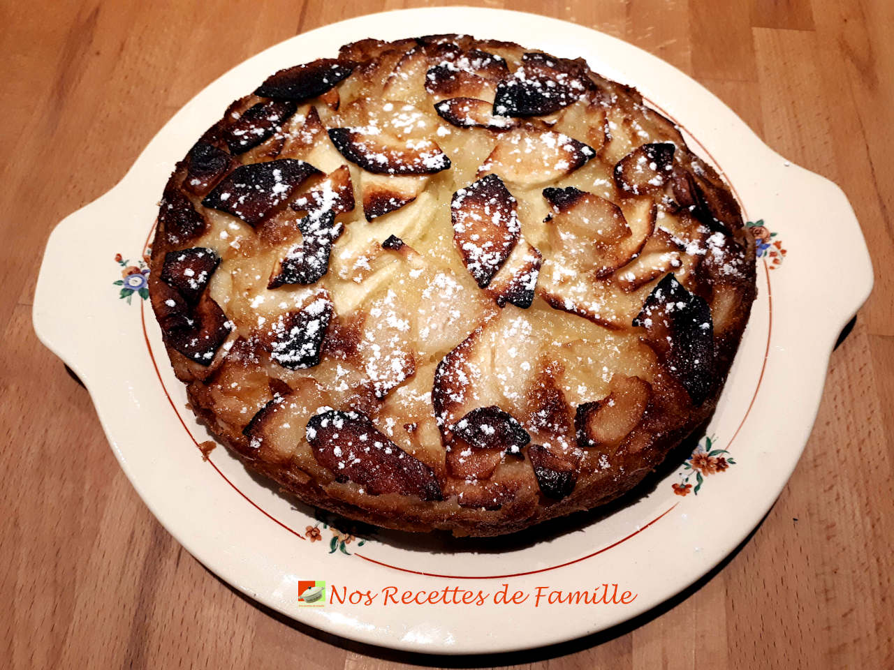 Gâteau moelleux aux pommes et aux poires