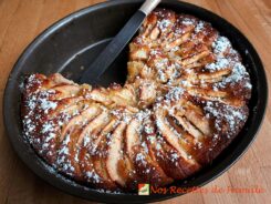 Gâteau aux pommes à l’ancienne. 
<p>Ce gâteau aux pommes à l’ancienne rend hommage à la cuisine de nos mamies.</p>
